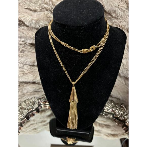 Vintage Monet Gold Tone Tassel Statement Necklace Chunky Signed - Picture 1 of 3